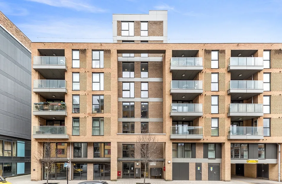 Babbage Point, 20 Norman Road, Greenwich, London, SE10 - Chase Evans