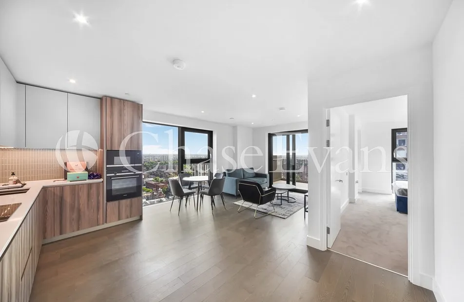 Hawksbury Heights, 11 Hewson Way, Park & Sayer, Elephant And Castle, SE17 - Chase Evans