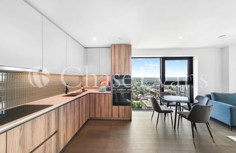 Hawksbury Heights, 11 Hewson Way, Park & Sayer, Elephant And Castle, SE17 - Chase Evans