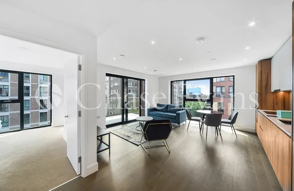 Belfield Mansions, 35 Heygate Street, Elephant And Castle, London, SE17 - Chase Evans