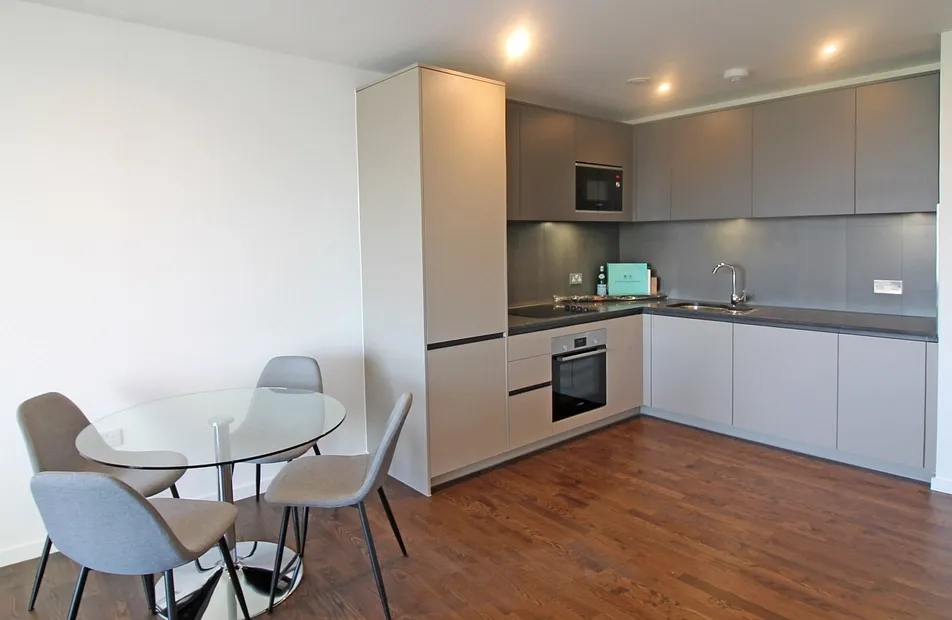 Meranti Apartments, 167 Grove Street, Deptford Landings, London, SE8 - Chase Evans