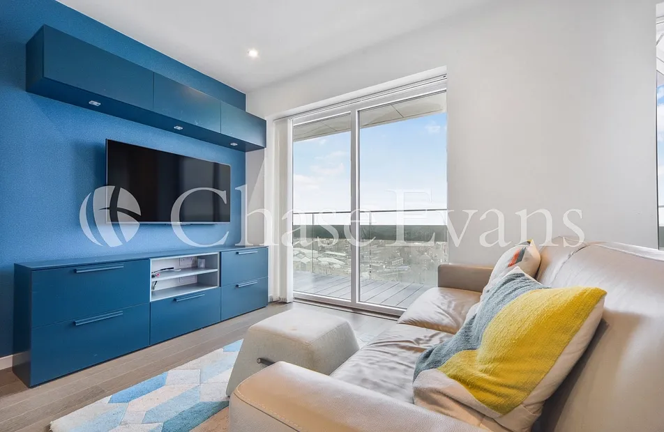 York Way, Camden, London, N7 - Chase Evans