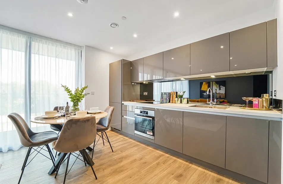 Sandown House, London Square, 124 High Street, Staines-upon-thames, Staines, TW18 - Chase Evans