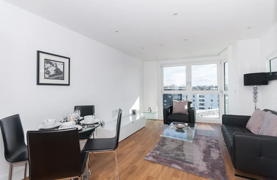 Gillespie Court, Queensland Terrace, 9 Queensland Road, Islington, London, N7 - Chase Evans