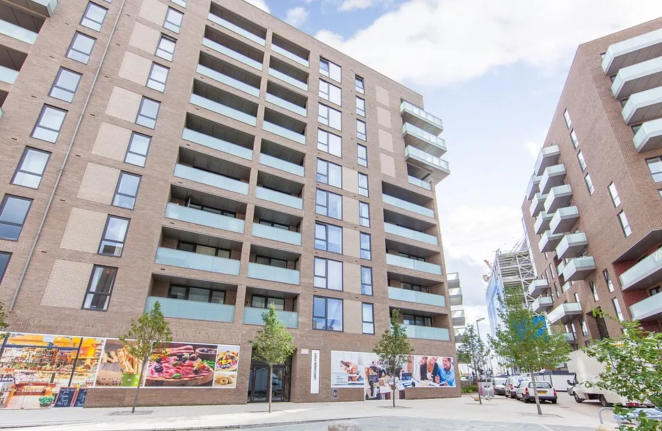 Peppercorn Court, 18 Blair Street, Aberfeldy Village, London, E14 - Chase Evans