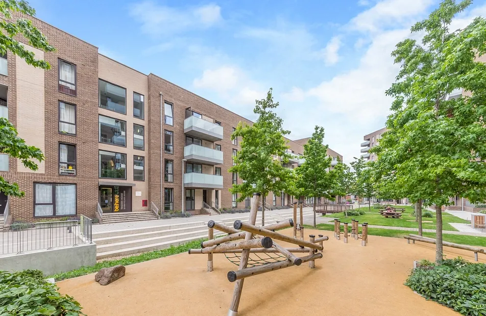 Peppercorn Court, 18 Blair Street, Aberfeldy Village, London, E14 - Chase Evans