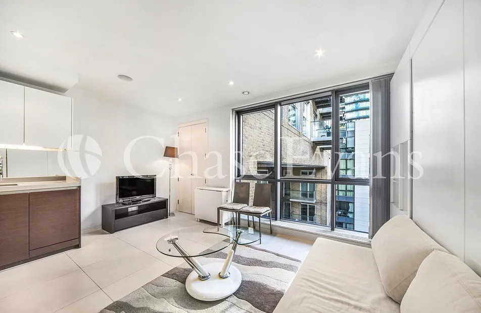 Baltimore Wharf, Canary Wharf, London, E14 - Chase Evans