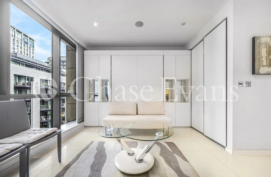 Baltimore Wharf, Canary Wharf, London, E14 - Chase Evans