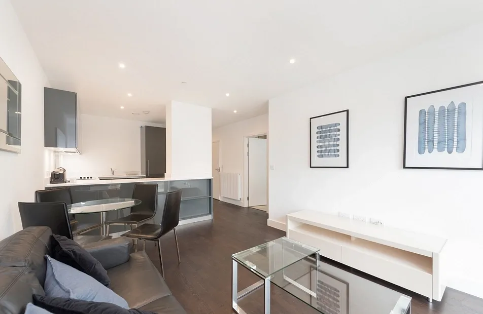 Duncombe House, Royal Arsenal, 15 Victory Parade, Woolwich, London, SE18 - Chase Evans