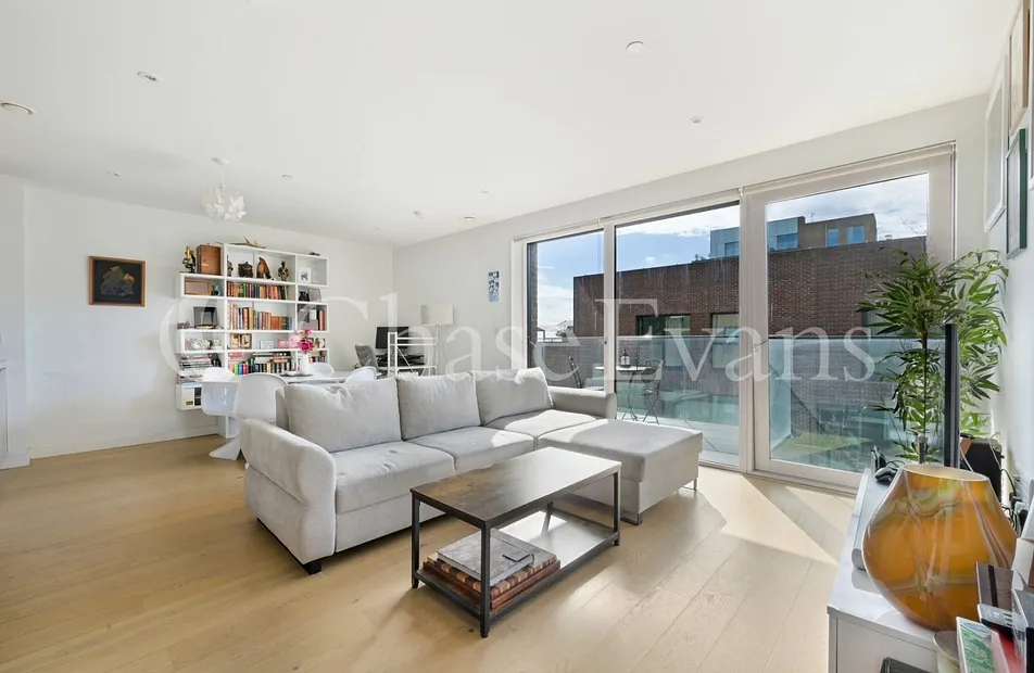 Capell Apartments, Victory Place, Elephant & Castle, London, SE17 - Chase Evans