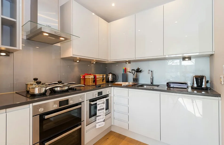 Amberley Road, Maida Vale, London, W9 - Chase Evans