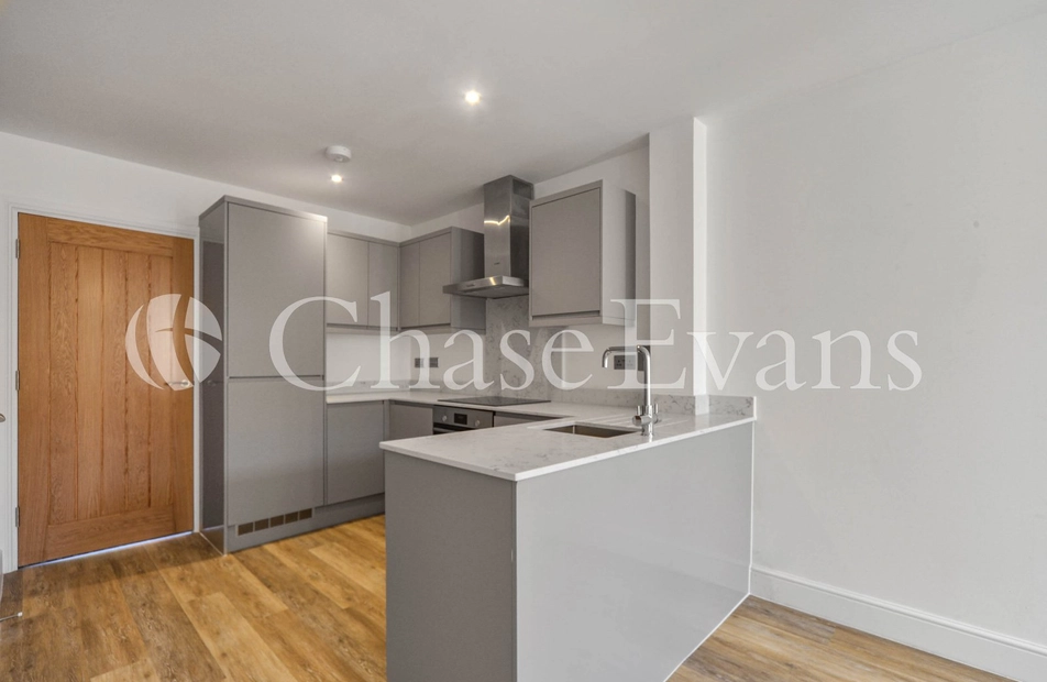 Thomas Road, Poplar, London, E14 - Chase Evans