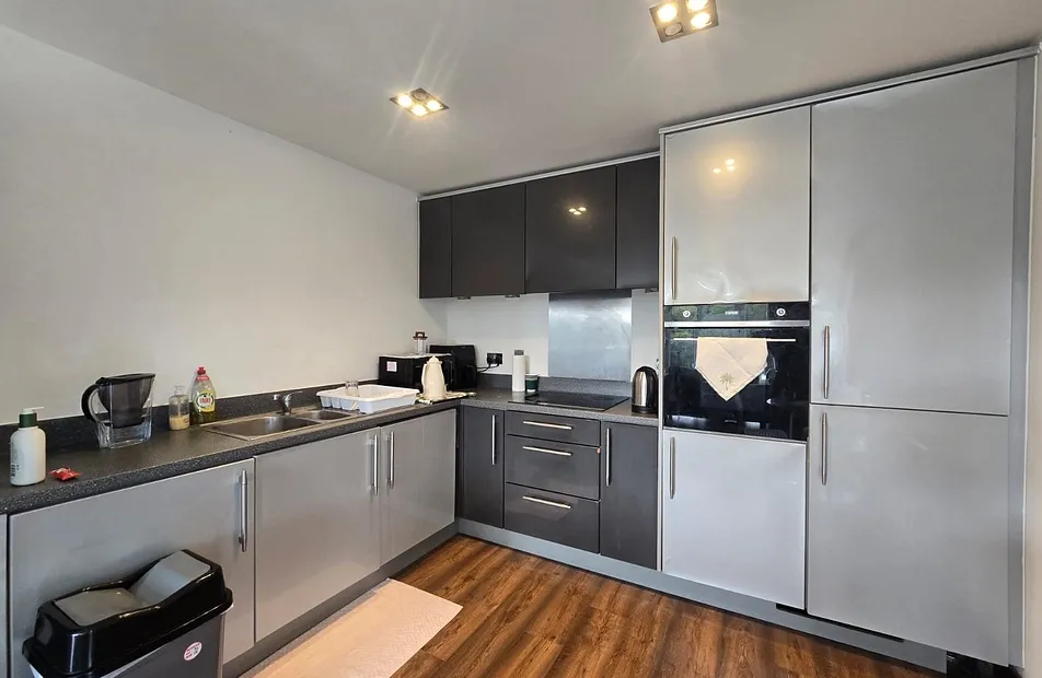 Kings Mill Way, Willow Avenue, Denham, Uxbridge, UB9 - Chase Evans
