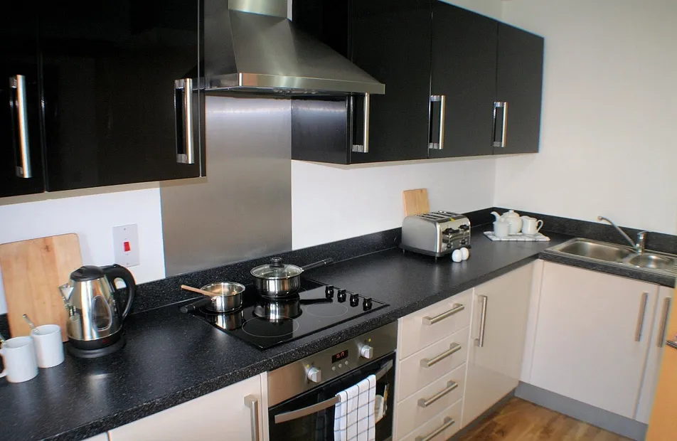 Evergreen Drive, West Drayton, London, UB7 - Chase Evans
