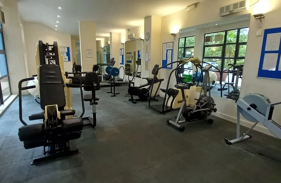 Ocean Wharf, 60 Westferry Road, Isle Of Dogs, London, E14 - Chase Evans