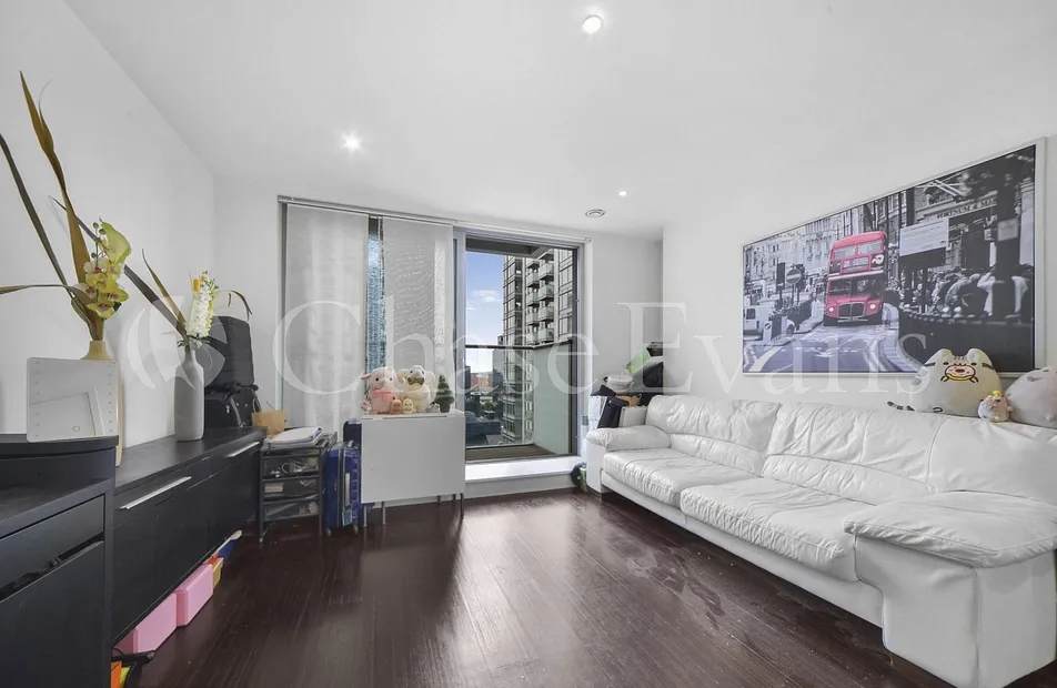 Pan Peninsula, Canary Wharf, London, E14 - Chase Evans