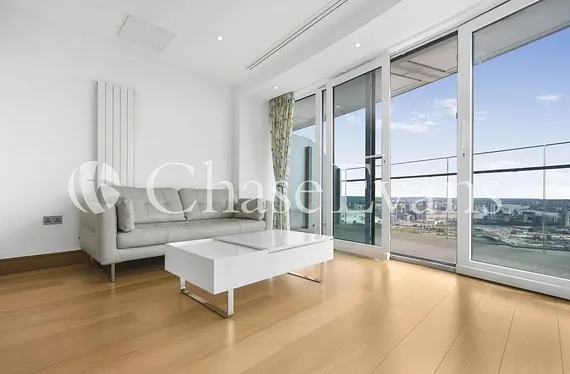 Crossharbour Plaza, Canary Wharf, London, E14 - Chase Evans