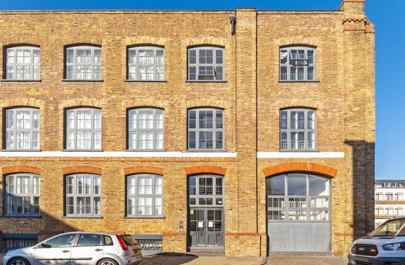 Trent Court, Royal Quay, Dod Street, Limehouse, London, E14 - Chase Evans