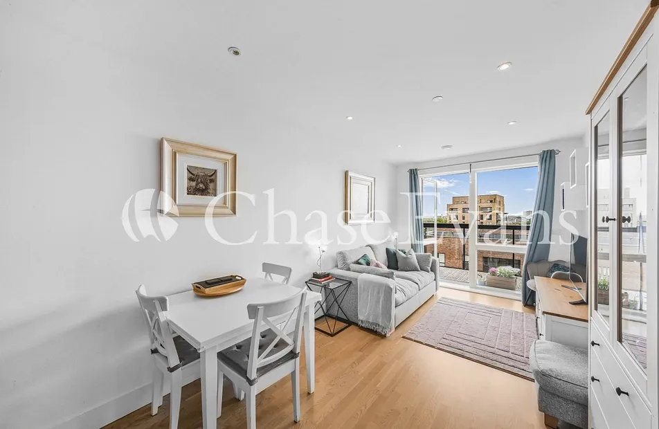 Vespucci Court, Aston Street, Limehouse, London, E14 - Chase Evans