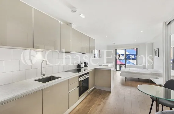 Westworth House, Down Place, Hammersmith, London, W6 - Chase Evans