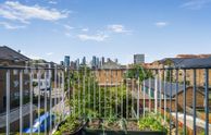 Schooner Close, Isle Of Dogs, London, E14 - Chase Evans