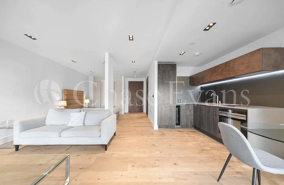 Keybridge Tower, 1 Exchange Gardens, Vauxhall, London, SW8 - Chase Evans