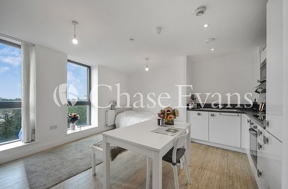 Agnes George Walk, Waterside Park, London, E16 - Chase Evans