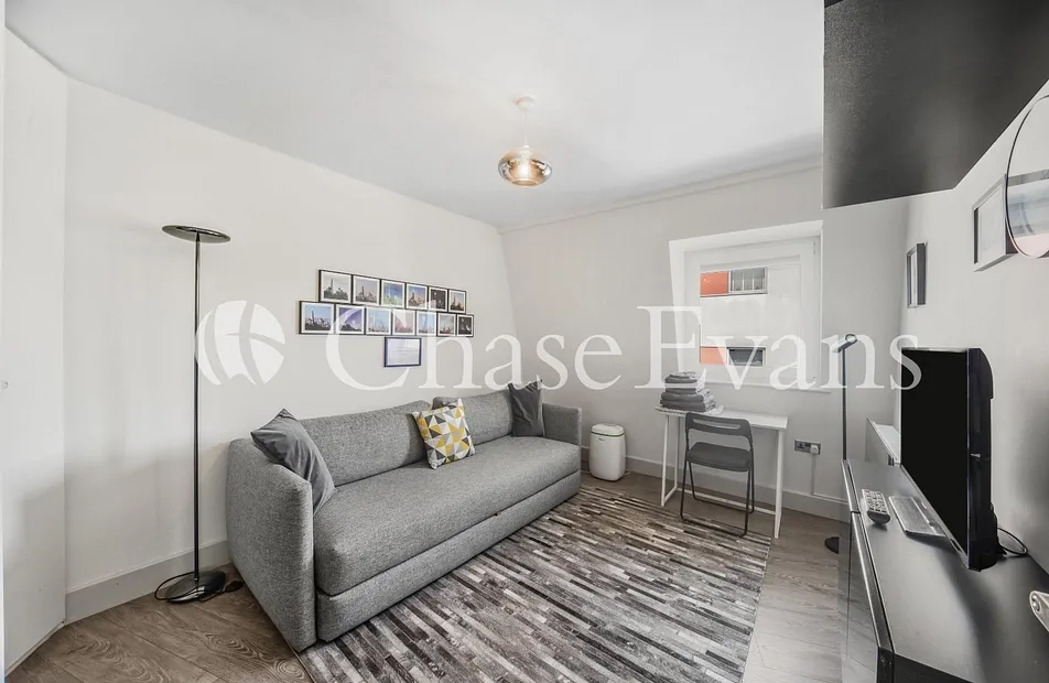 Catesby Street, Elephant & Castle, London, SE17 - Chase Evans