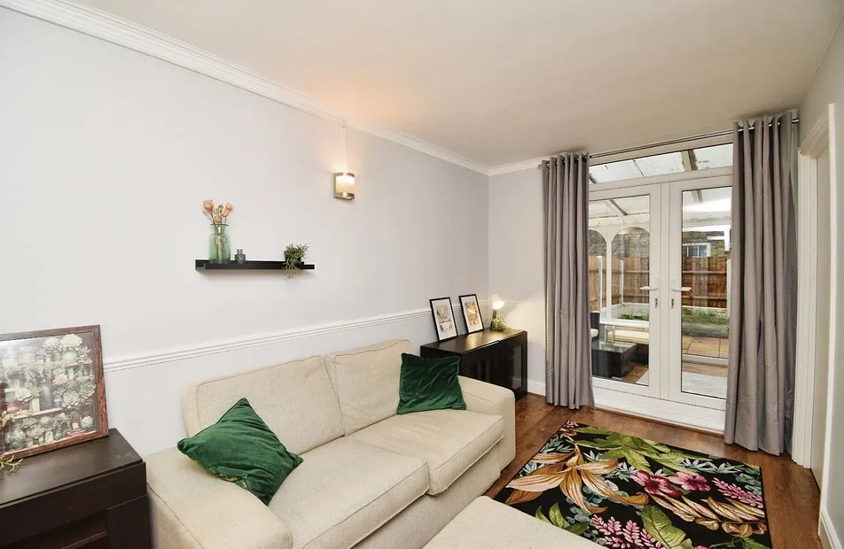 Stebondale Street, Isle Of Dogs, London, E14 - Chase Evans