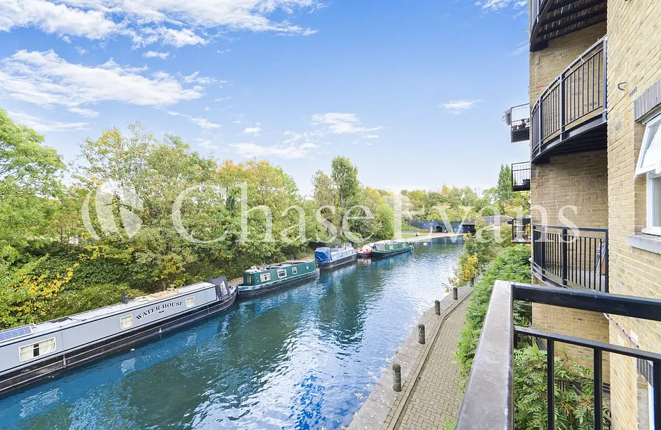 Twig Folly Close, Roman Road, Bethnal Green, London, E2 - Chase Evans