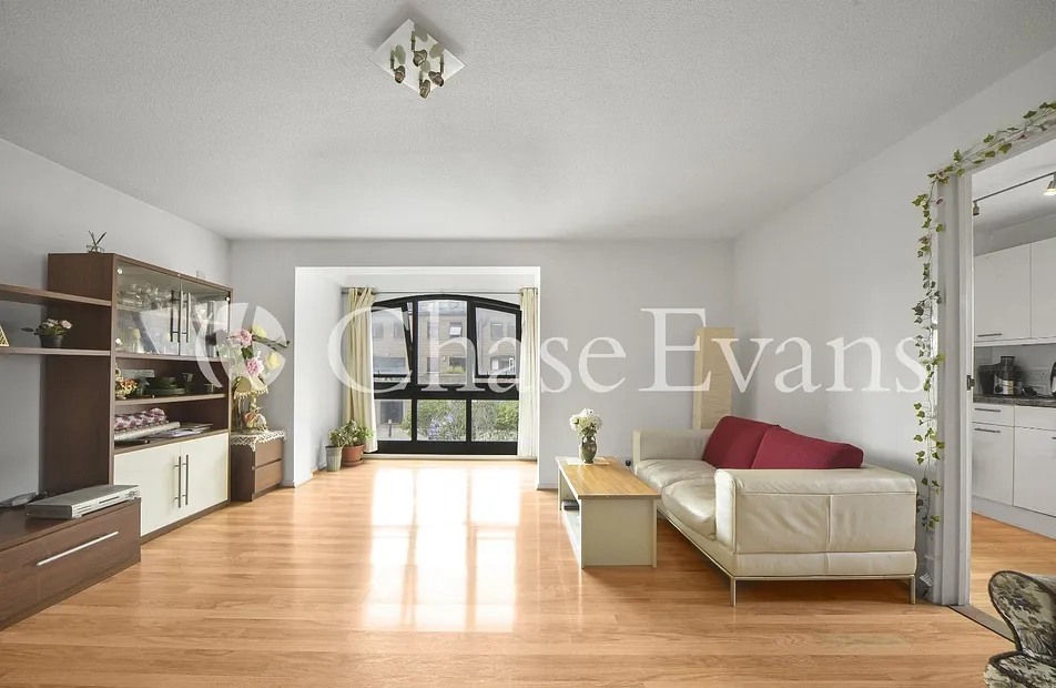 Ferry Street, Isle Of Dogs, London, E14 - Chase Evans