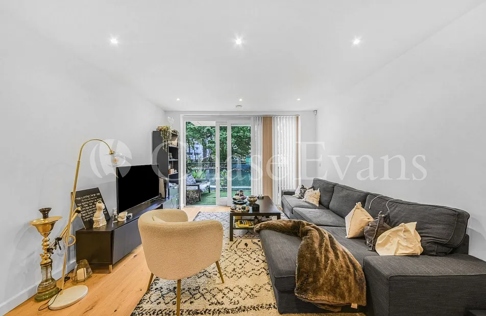 Amberley Road, Maida Vale, London, W9 - Chase Evans