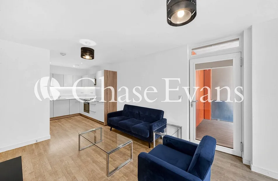 Ossel Court, Enderby Wharf, Telegraph Avenue, Greenwich, SE10 - Chase Evans