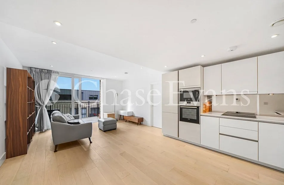 Maple Way, London Square, Canada Water, London, SE16 - Chase Evans