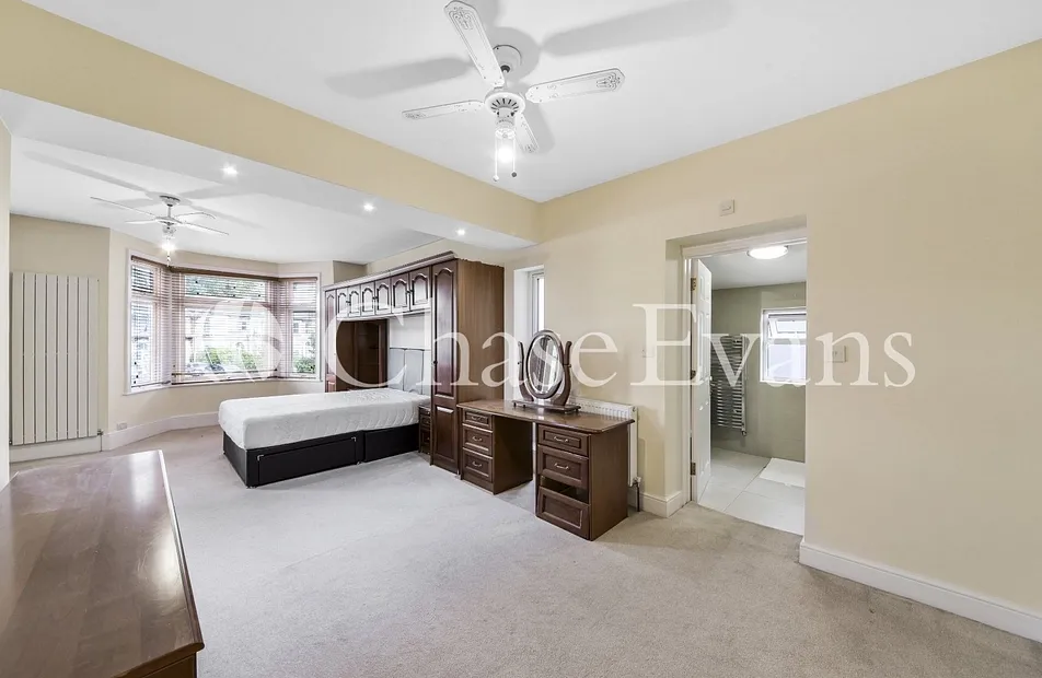 Northbrook Road, Ilford, Essex, IG1 - Chase Evans