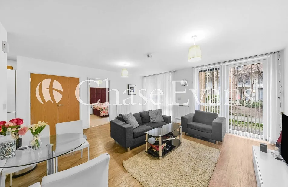 Oxley Square, St. Andrew's, Bromley-By-Bow, London, E3 - Chase Evans