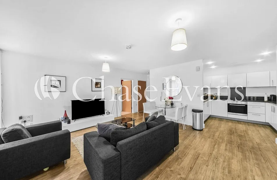 Oxley Square, St. Andrew's, Bromley-By-Bow, London, E3 - Chase Evans