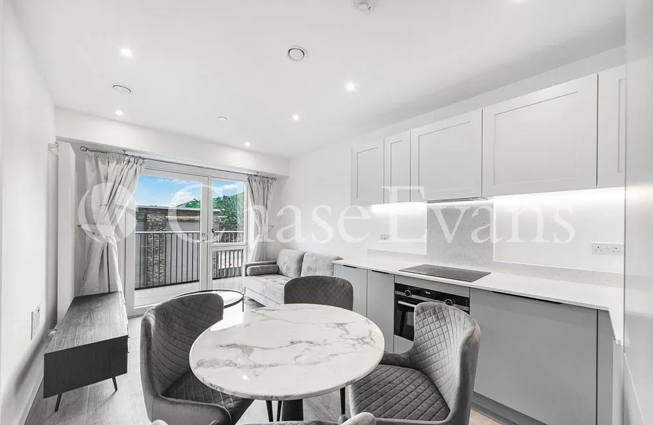 Halcyon House, Royal Eden Docks, 3 Eden Place, Royal Docks, London, E16 - Chase Evans