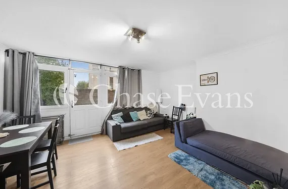 Seyssel Street, Isle Of Dogs, London, E14 - Chase Evans