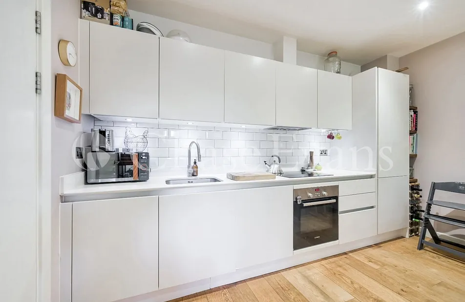 Waleorde Road, Walworth, London, SE17 - Chase Evans