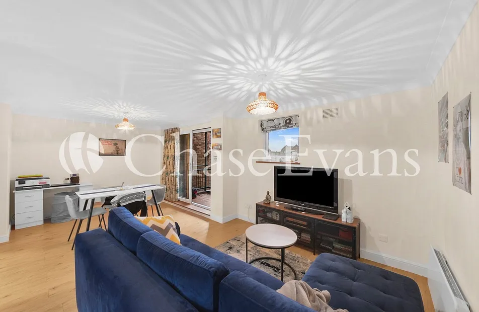 Saunders Ness Road, Isle Of Dogs, London, E14 - Chase Evans