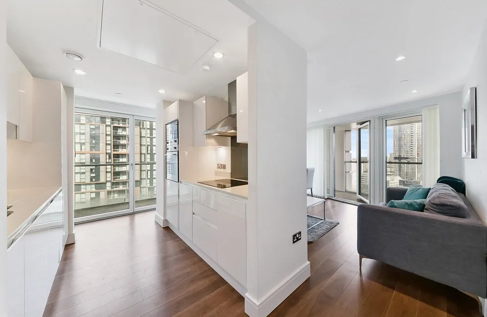 Talisman Tower, 6 Lincoln Plaza, Canary Wharf, London, E14 - Chase Evans