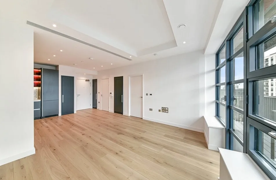 City Island Way, Canning Town, London, E14 - Chase Evans