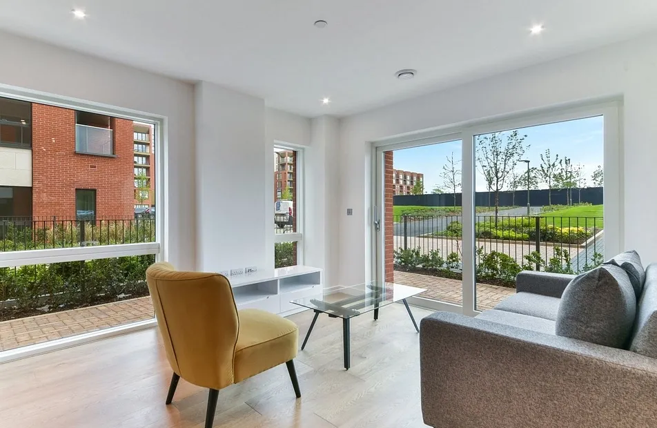 Thonrey Close, Colindale Gardens, Colindale, London, NW9 - Chase Evans