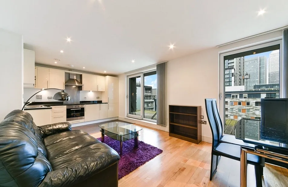 Indescon Square, Canary Wharf, London, E14 - Chase Evans