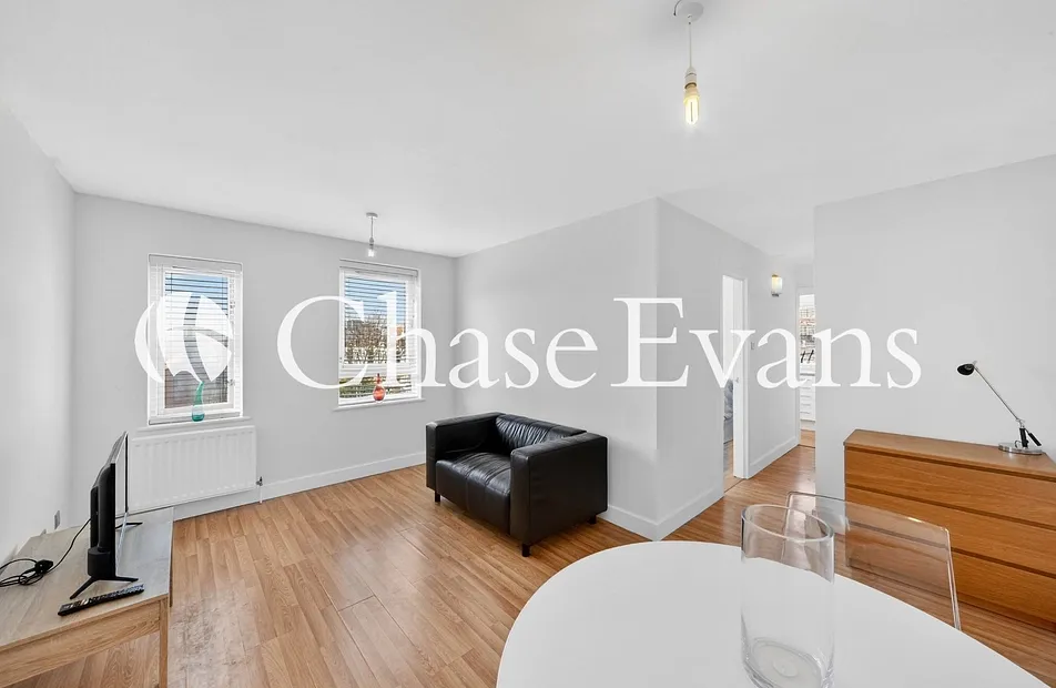 Amsterdam Road, Docklands, London, E14 - Chase Evans